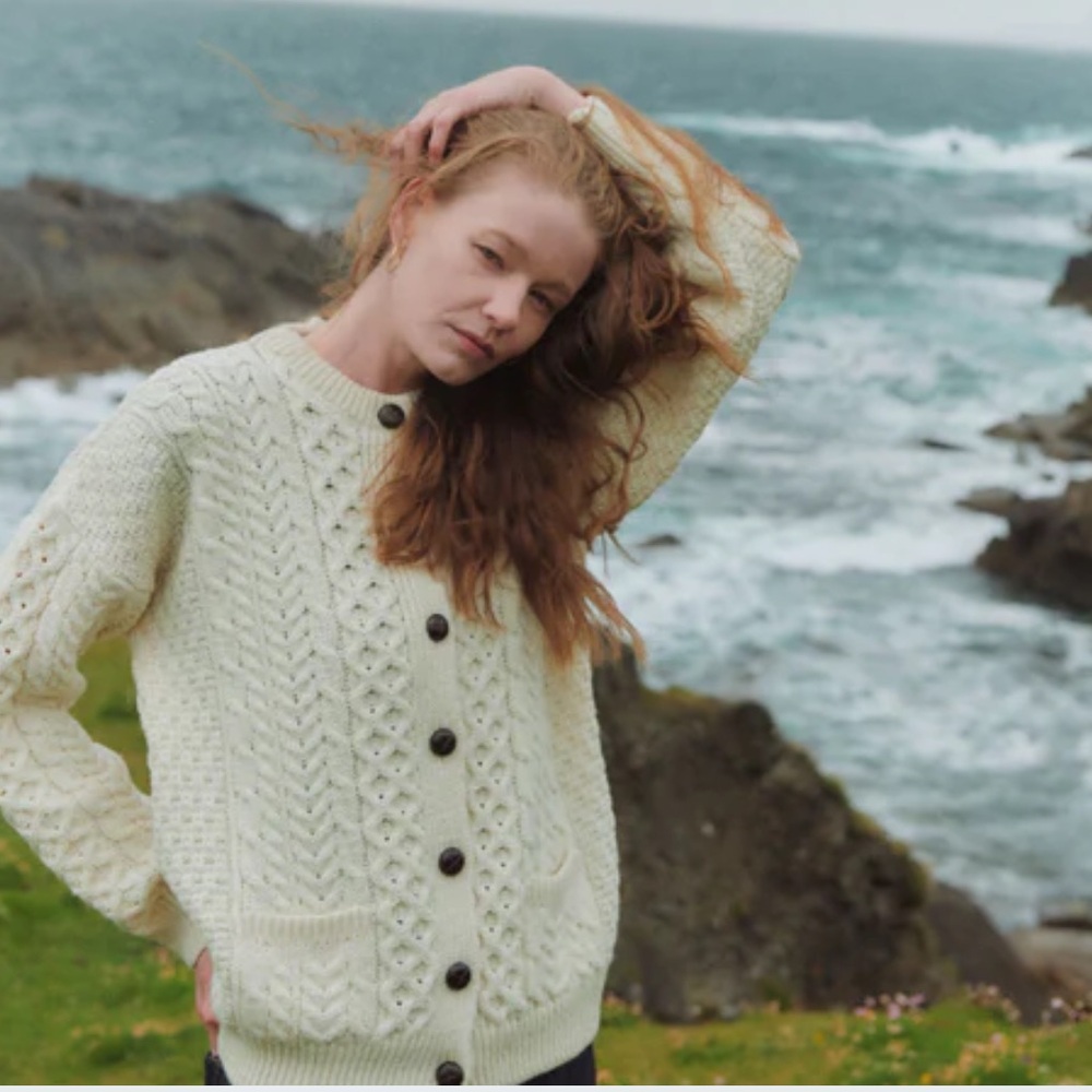 Aran Cardigan Cable Knit Sweater Pockets L - Picture 9 of 10
